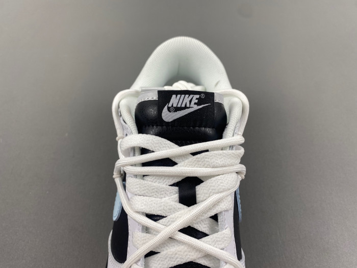 Nike Dunk Low Reverse Panda  FD9064-011