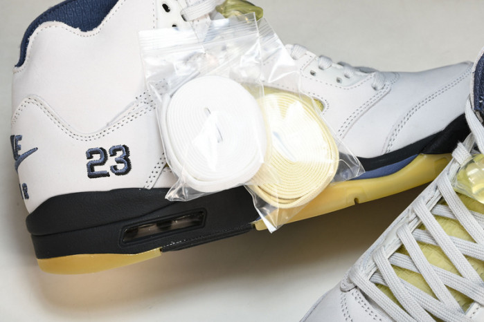 Jordan 5 Retro A Ma Maniére Diffused Blue   FZ5758-004