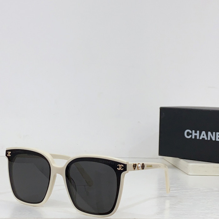 Ch*el sunglasses upshoe