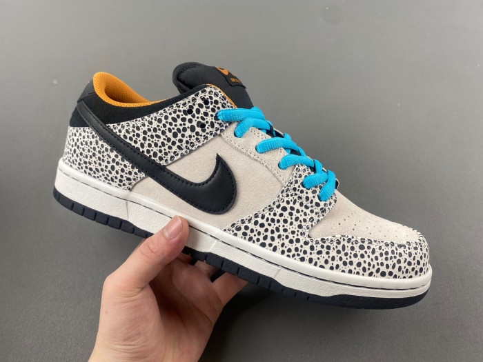 Nike SB Dunk Low Olympics Safari
