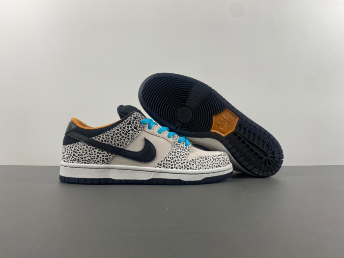Nike SB Dunk Low Olympics Safari