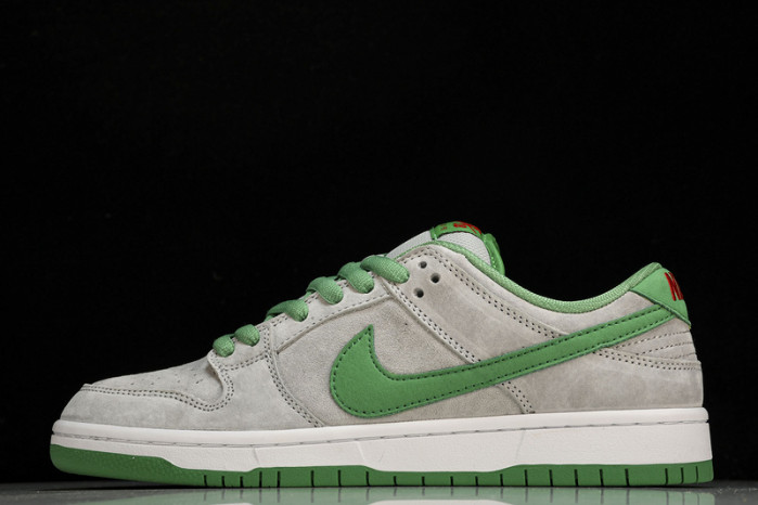 Nike SB Dunk Low Medusa  313170-030
