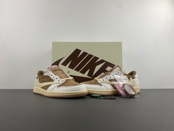 Jordan 1 Retro Low OG SP Travis Scott  DM7866-106