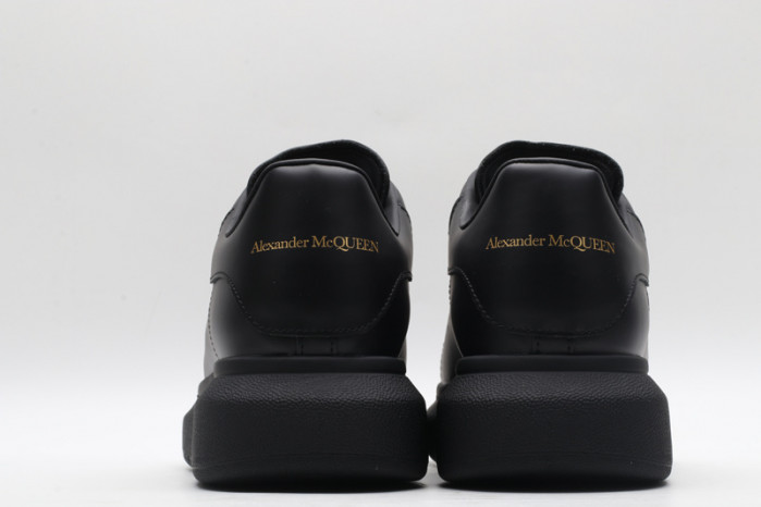 MQ Sneakers
