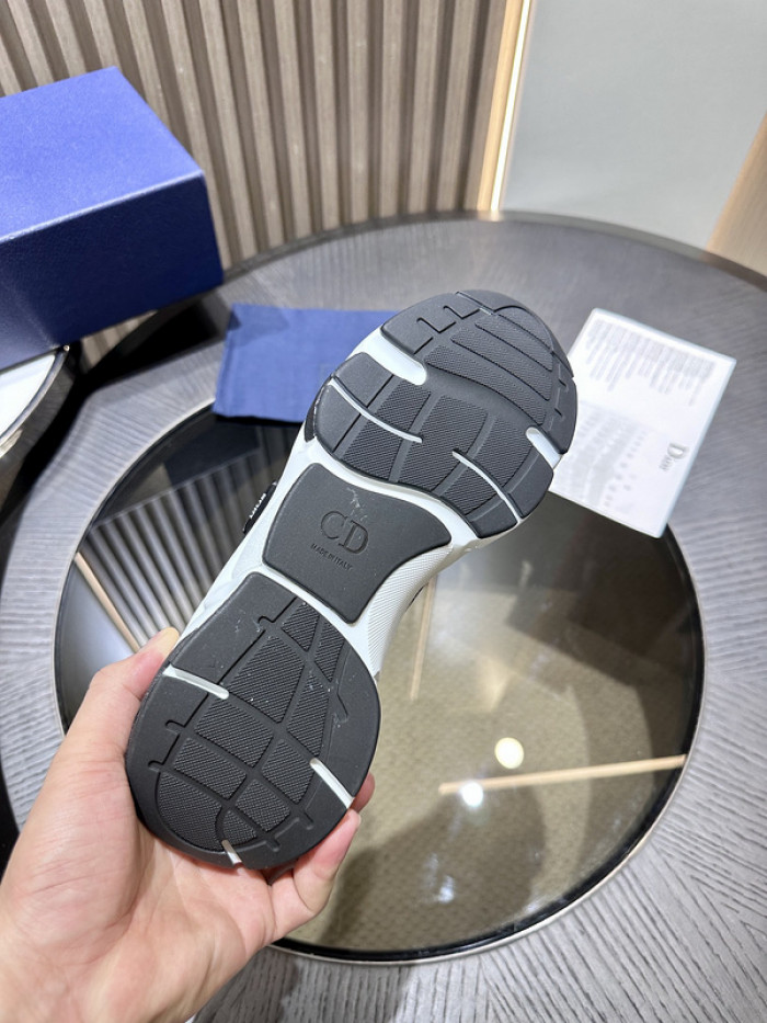 D*or b22 sneaker