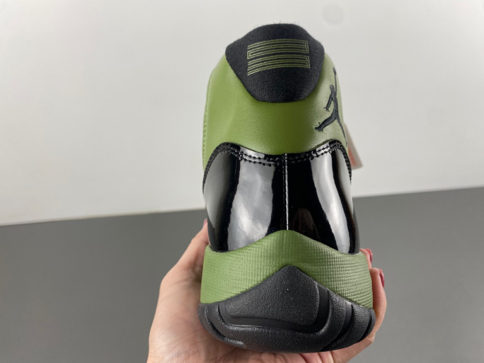 Jordan 11 Retro Military Green  CT8012-300