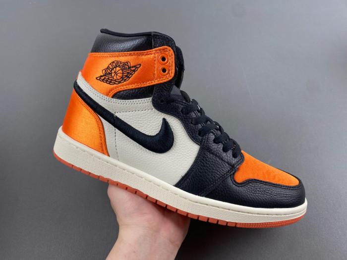 Air Jordan 1 Satin “Shattered Backboard”   AV3725-010