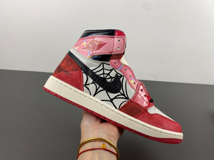 Air Jordan 1 High OG Next Chapter” spider    DV1748-601