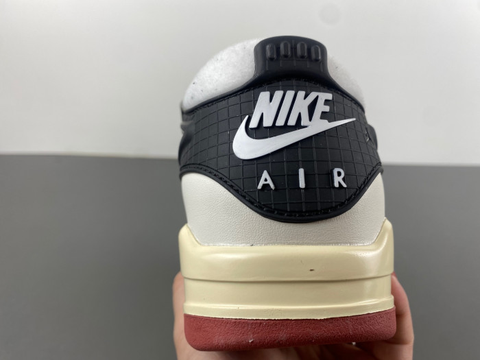 Air Jordan 4 RM “Black/Light Bone”   FQ7939-10