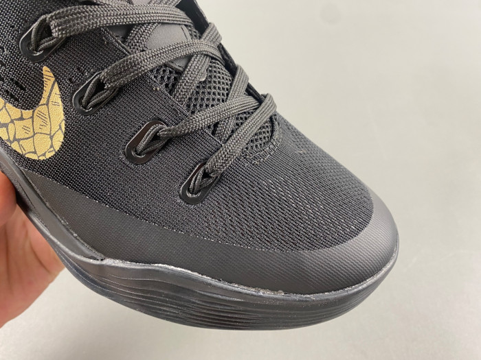 Nike Kobe 9 EM Low   646701-701