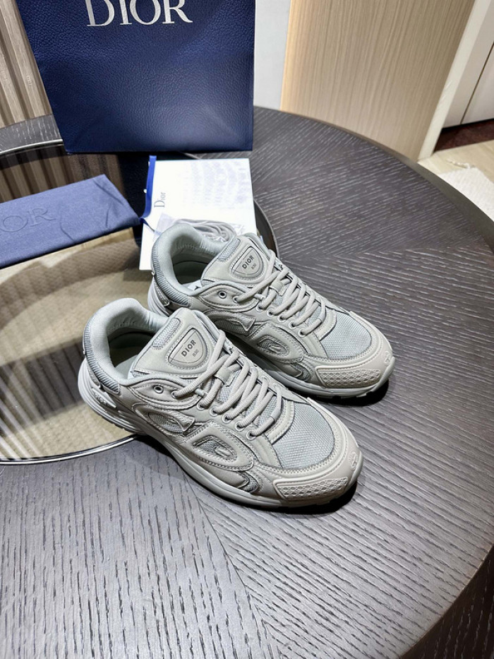 D*or b30 sneaker