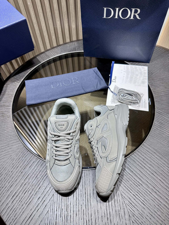 D*or b30 sneaker