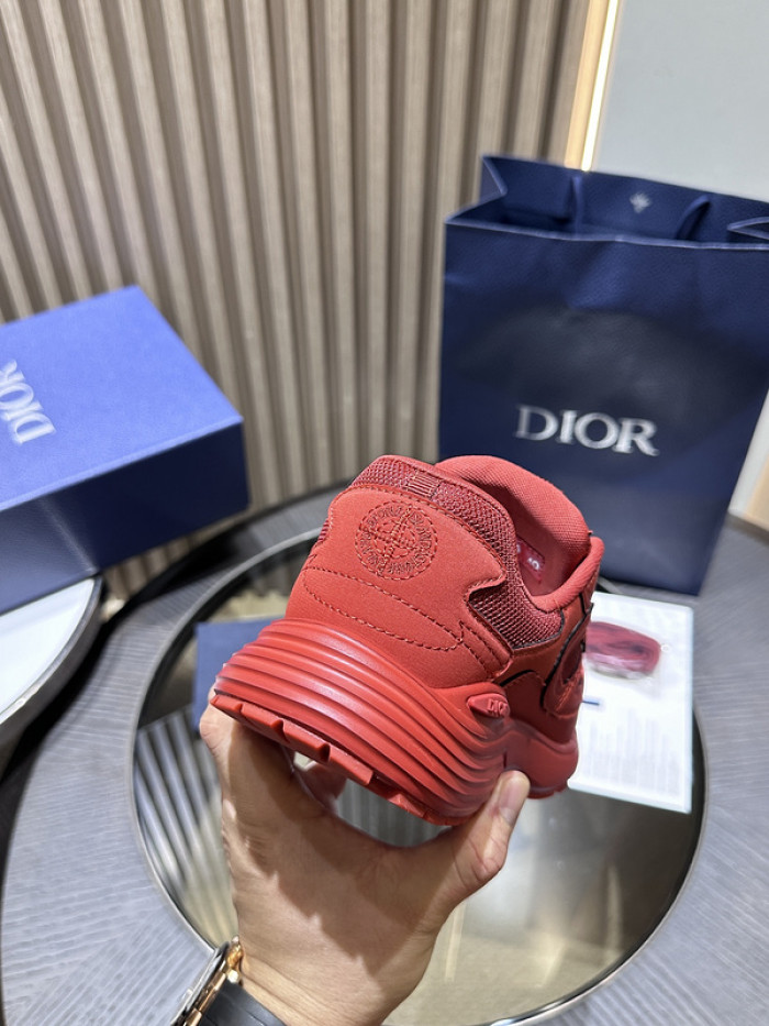D*or b30 sneaker