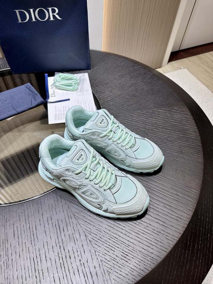 D*or b30 sneaker
