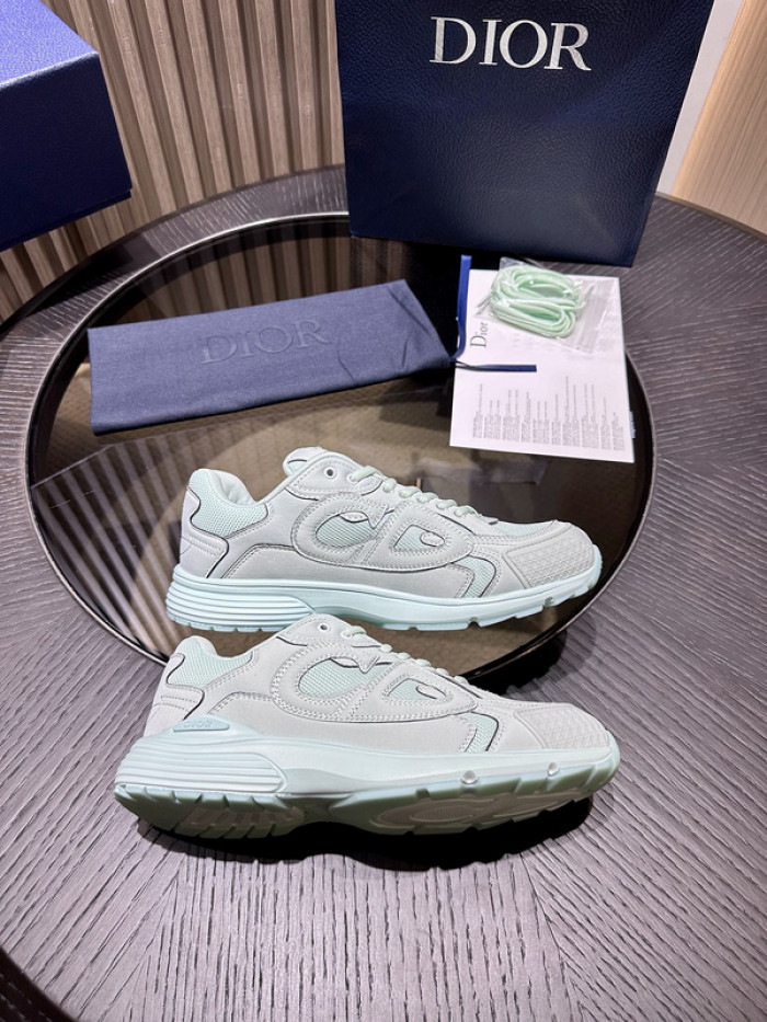 D*or b30 sneaker