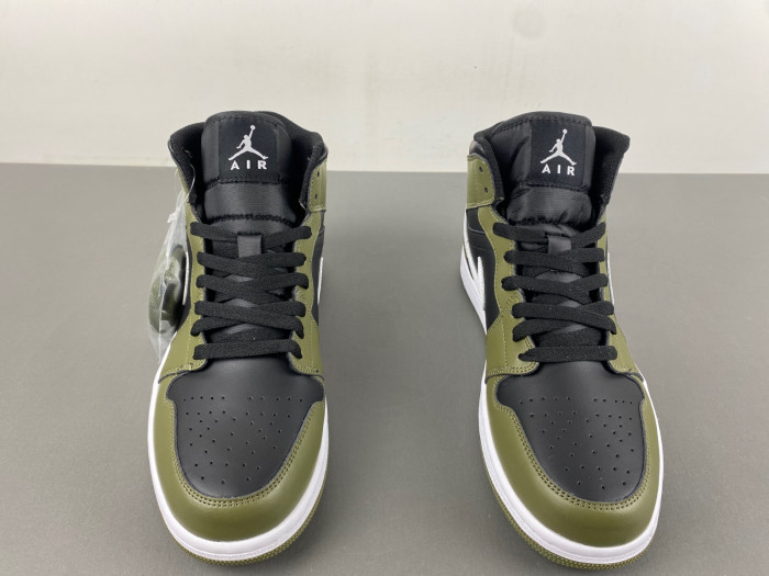 JORDAN 1 mid  BQ8426-092