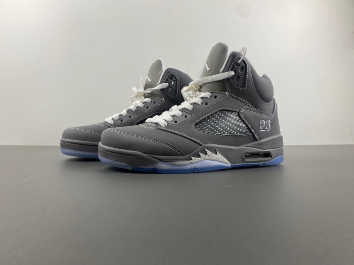 Jordan 5 Retro 