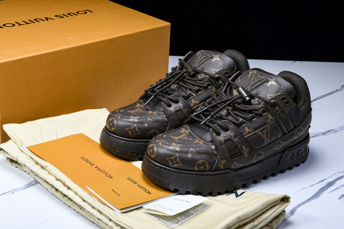 LV TRAINER MAXI