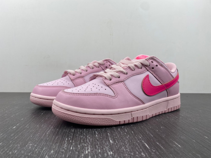 Nike Dunk Low Triple Pink (GS)    DH9765-600