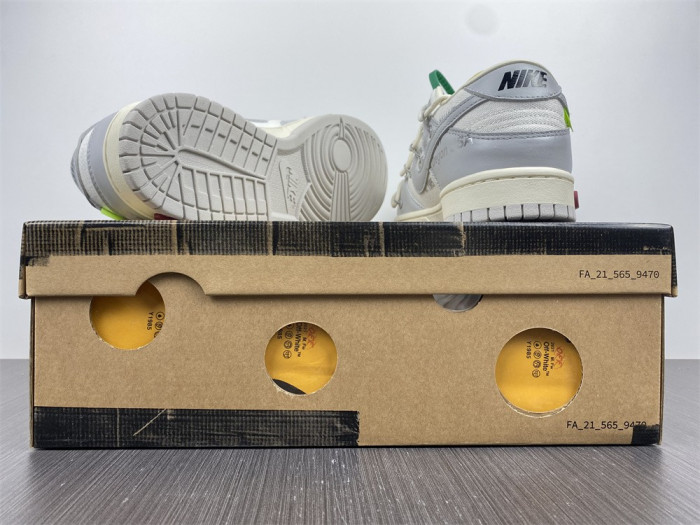 Nike Dunk Low Off-White Lot 25   DM1602-121