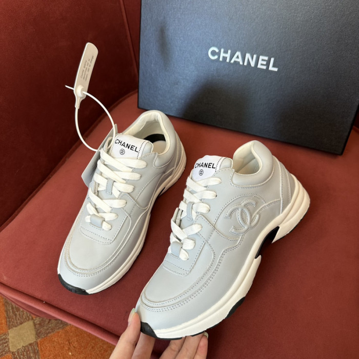 CH@NEL SNEAKERS