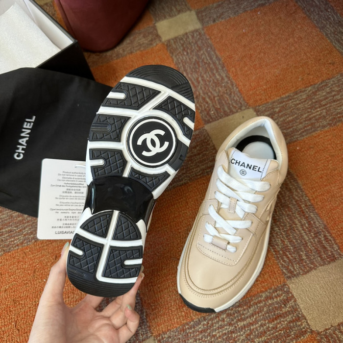 CH@NEL SNEAKERS