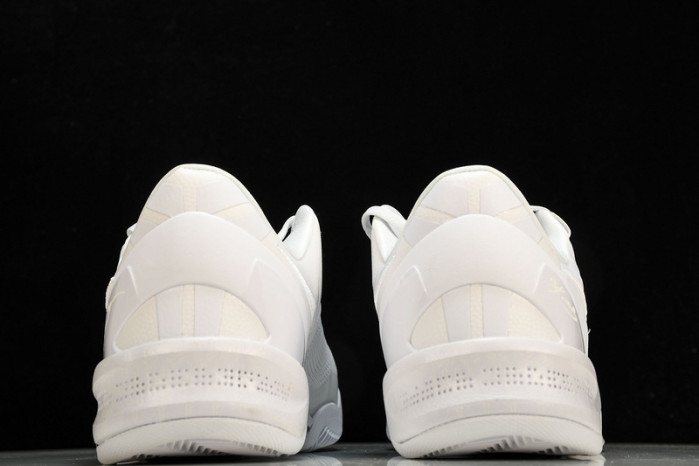 Nike Kobe 8 Protro Halo   FJ9364-100