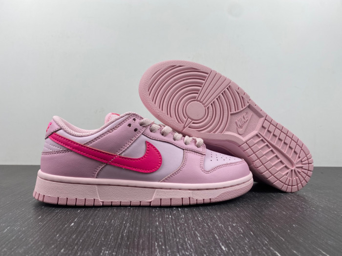 Nike Dunk Low Triple Pink (GS)    DH9765-600