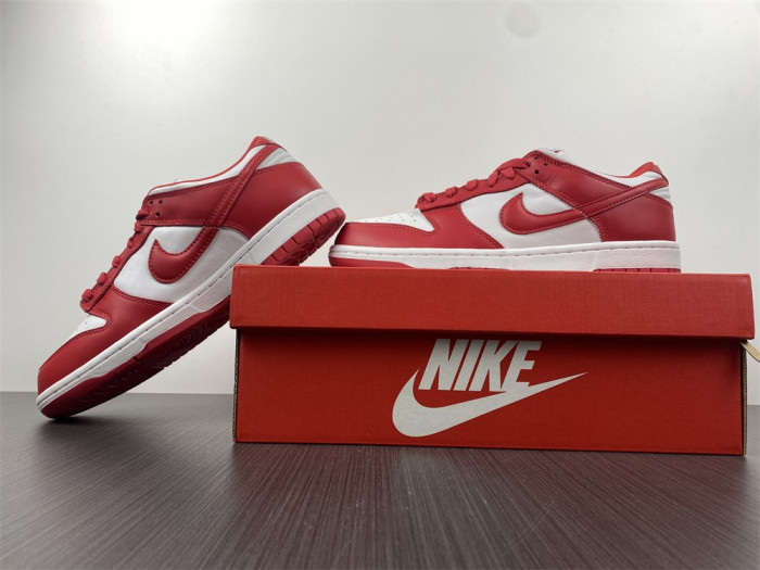 Nike Dunk Low SP “University Red”  CU1727-100