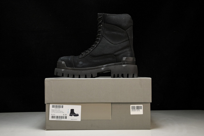 Ba*len*cia*ga boots