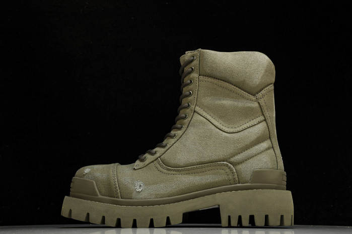 Ba*len*cia*ga boots