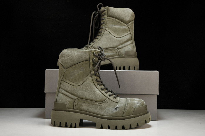 Ba*len*cia*ga boots