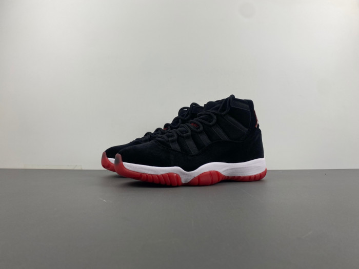 Jordan 11 Retro Bred Velvet     DB5457-061