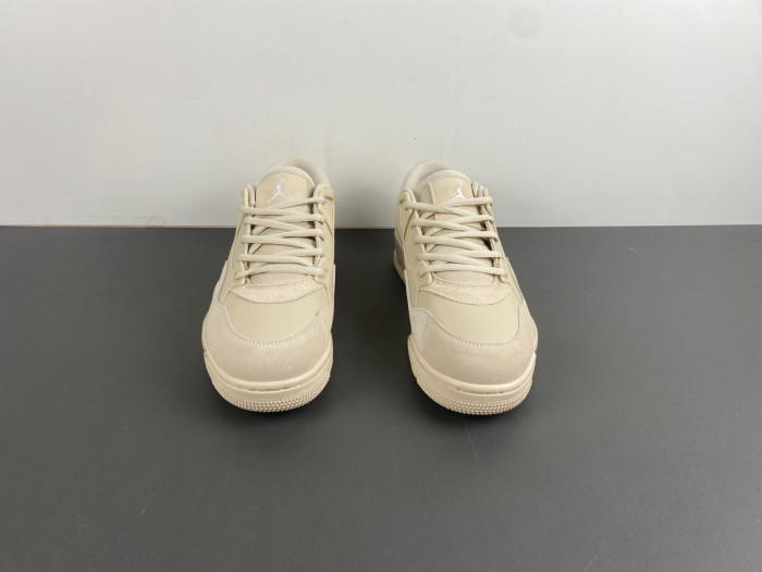 Air Jordan 4 RM Legend Light Brown    FQ7940-200