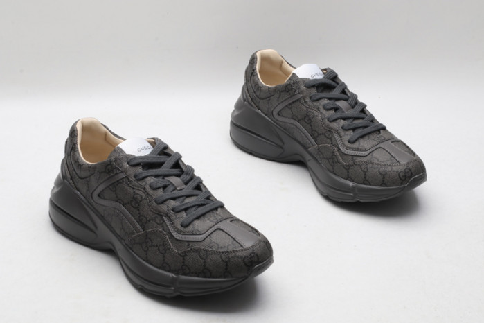 G*u*i rhyton vintage trainer sneaker