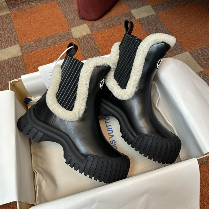 LV BOOTS