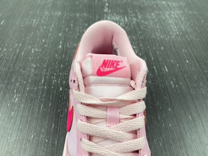 Nike Dunk Low Triple Pink (GS)    DH9765-600