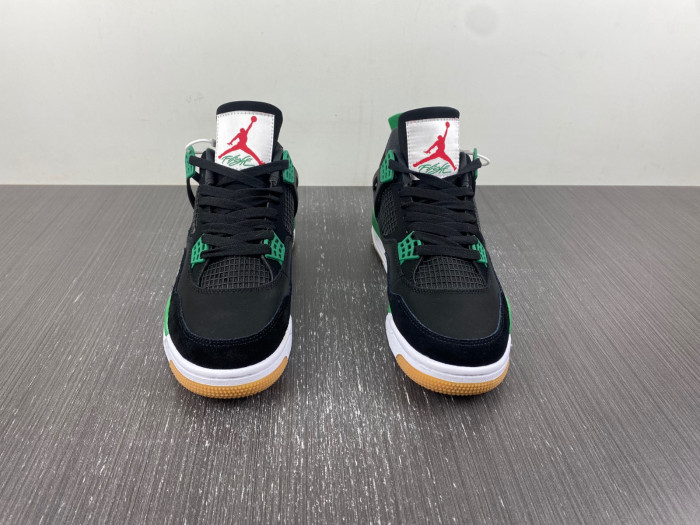 Jordan 4 Retro SB Black Green    DR5415-030