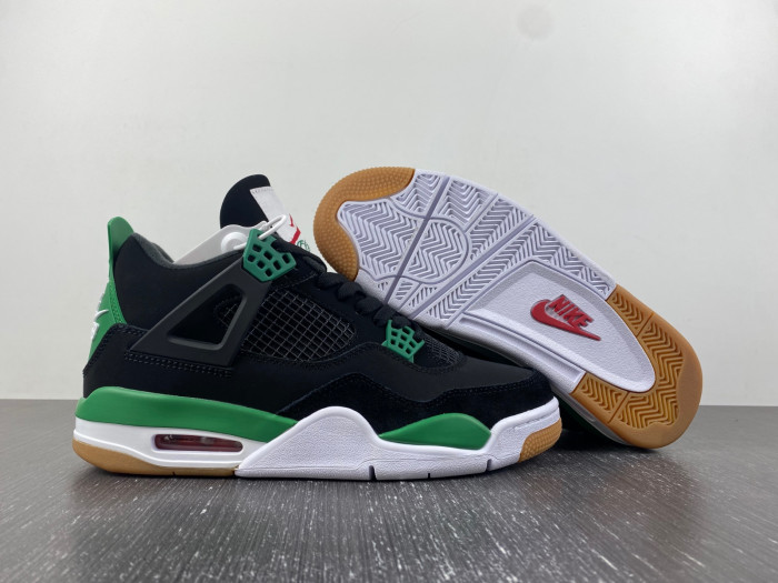 Jordan 4 Retro SB Black Green    DR5415-030