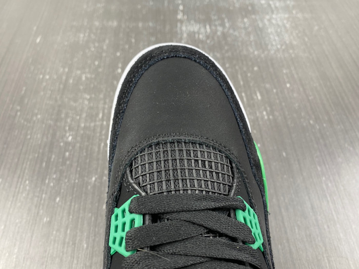 Jordan 4 Retro SB Black Green    DR5415-030