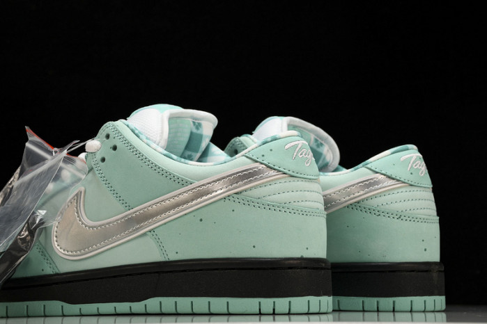 nike sb dunk low T*f*ny green  bv1310-402