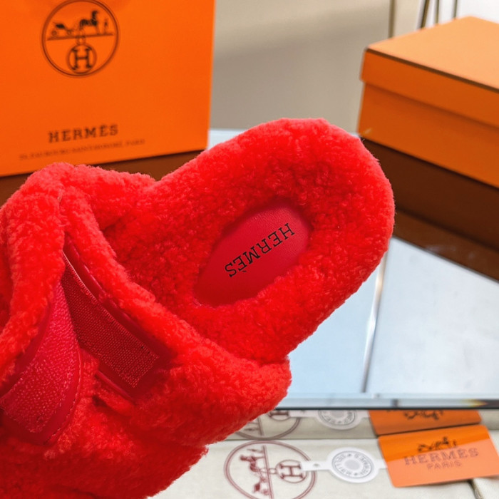 H**mes winter sandals