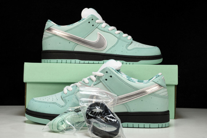 nike sb dunk low T*f*ny green  bv1310-402