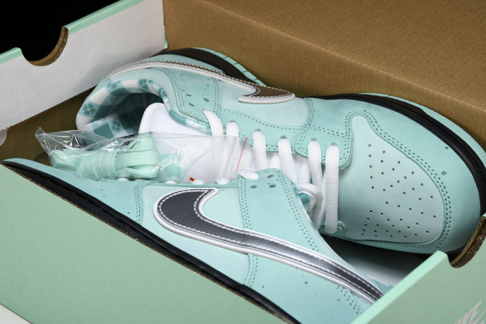 nike sb dunk low T*f*ny green  bv1310-402