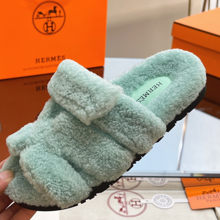 H**mes winter sandals