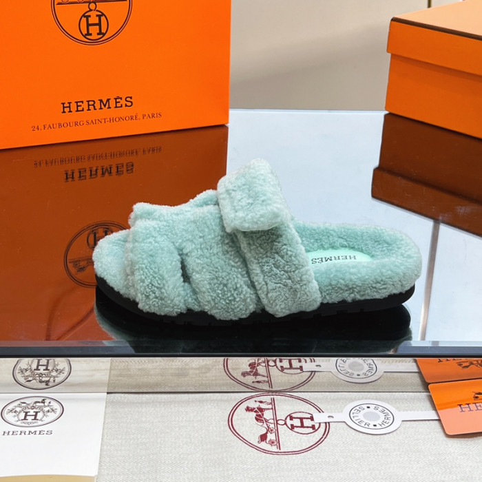 H**mes winter sandals