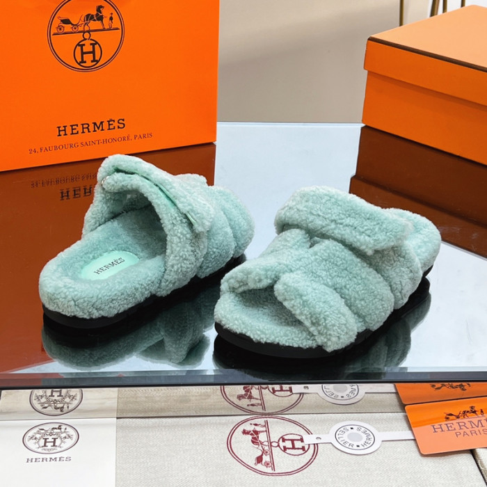 H**mes winter sandals