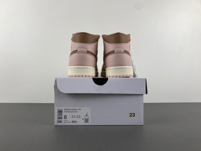 Air Jordan 1 Mid Feasts   BQ6472-620