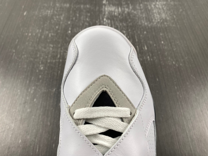 Jordan 8 Retro Bugs Bunny CDP   305381-103