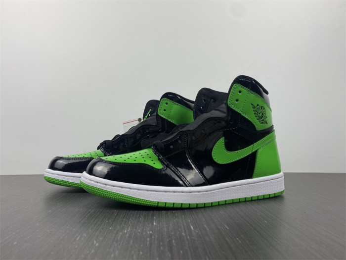 Air Jordan 1 Retr o OG green  555088-030